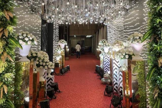 Entrance decor