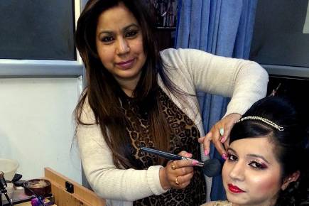 Nirja Beauty Hair & Makeup Studio