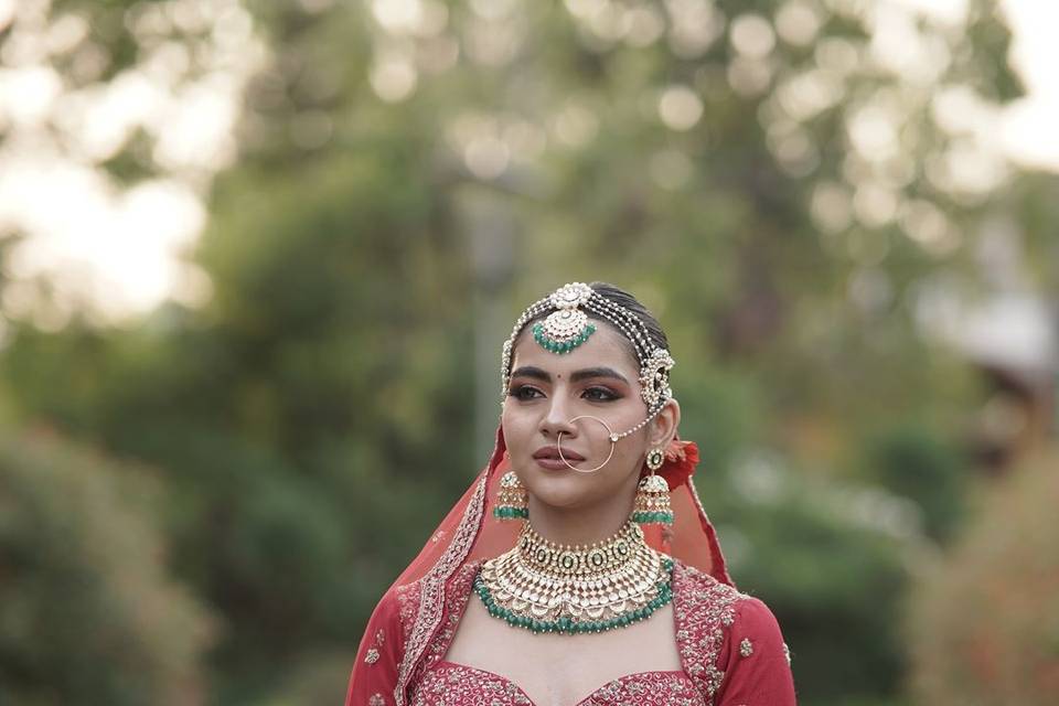 Bridal makeup