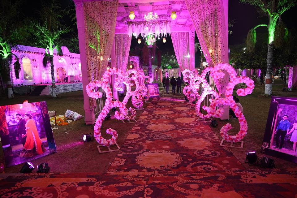 Entrance decor