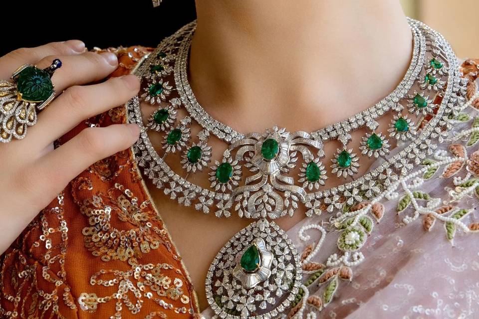 Necklace & earrings