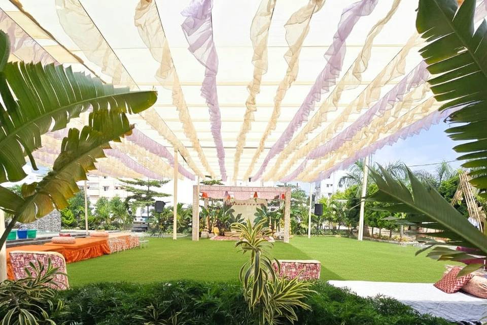 Lawn area