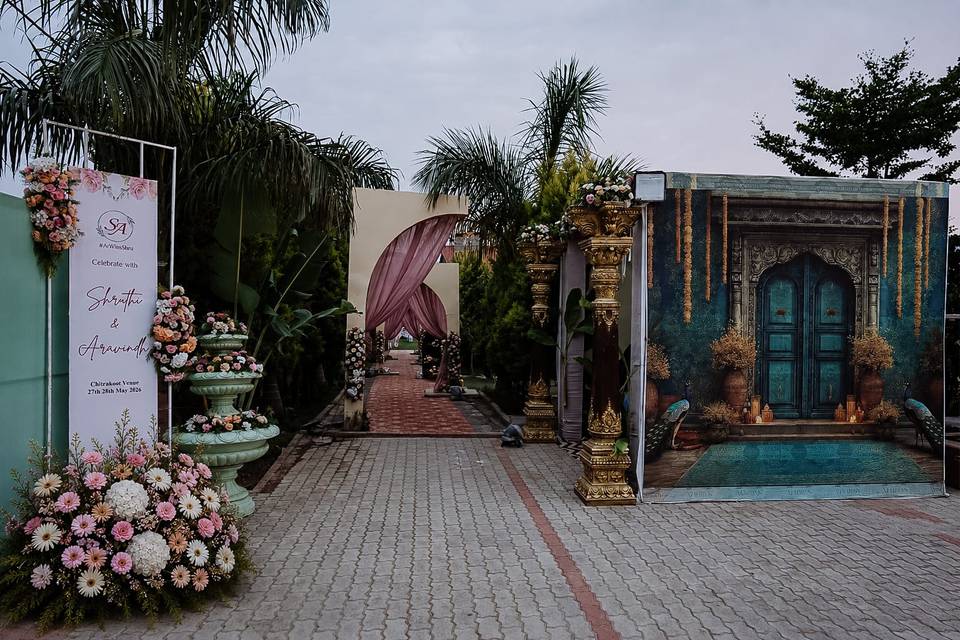 Entrance decor