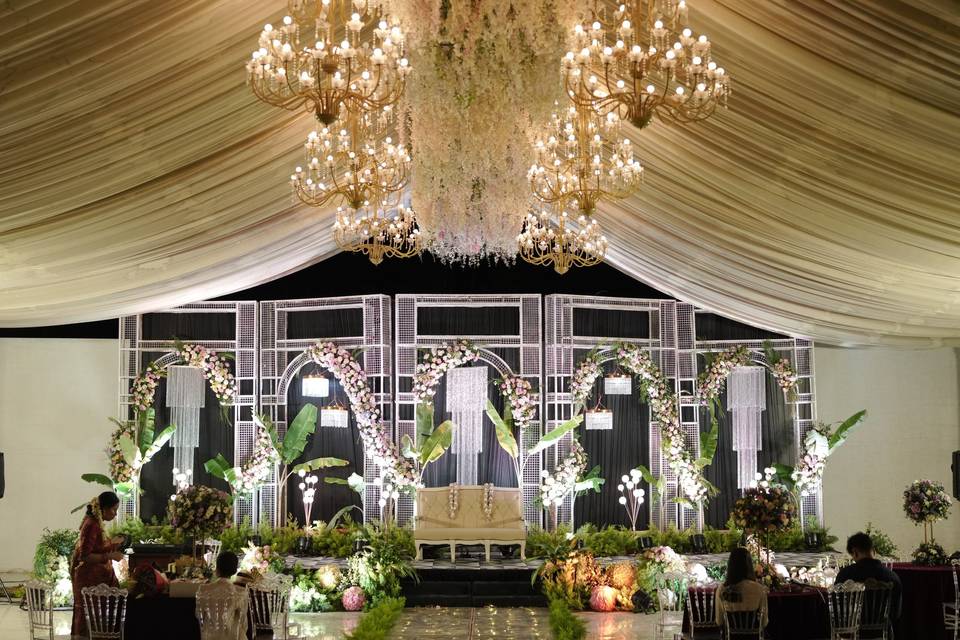 Stage decor