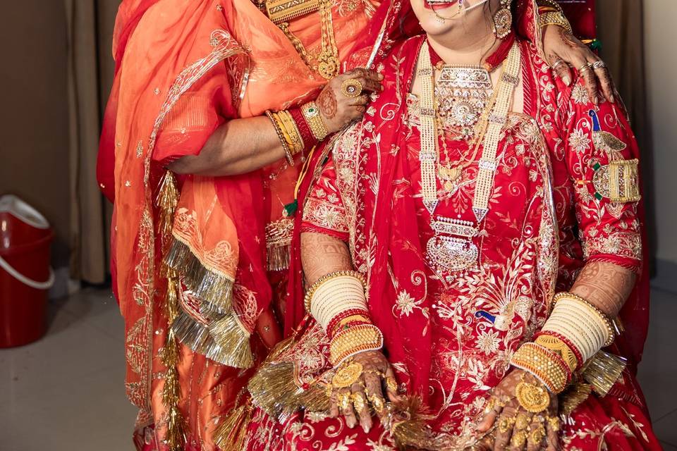 Bride & her mother