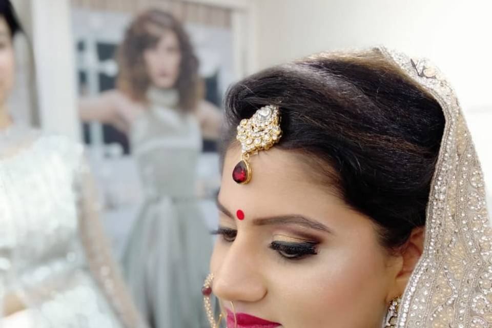 Bridal makeup