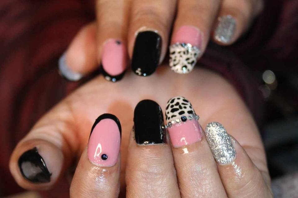 Nail Extensions Life Bloom Sal