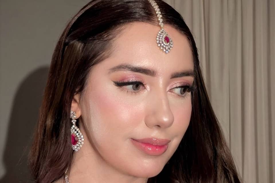Party makeup
