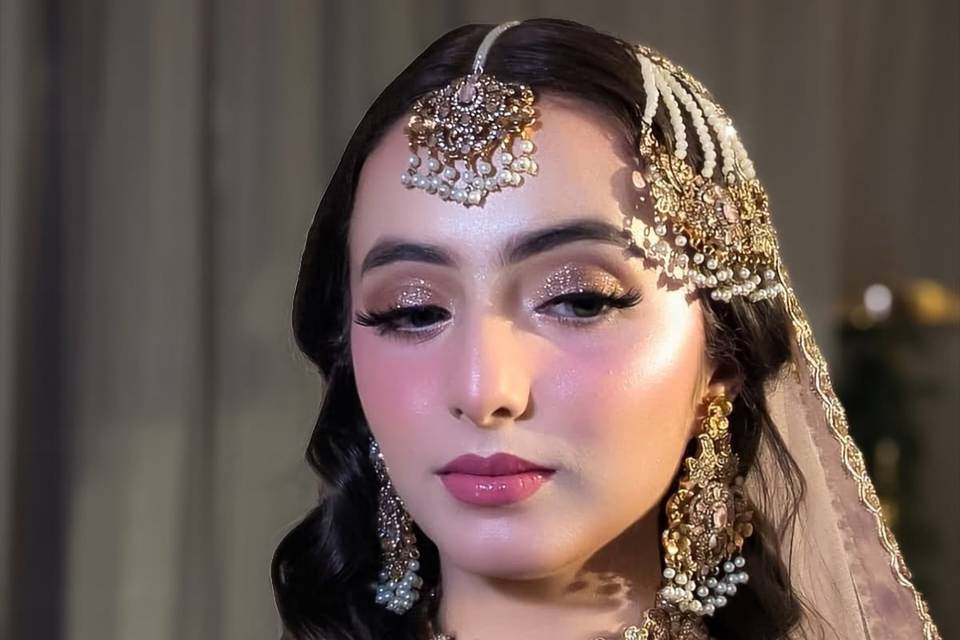 Party makeup