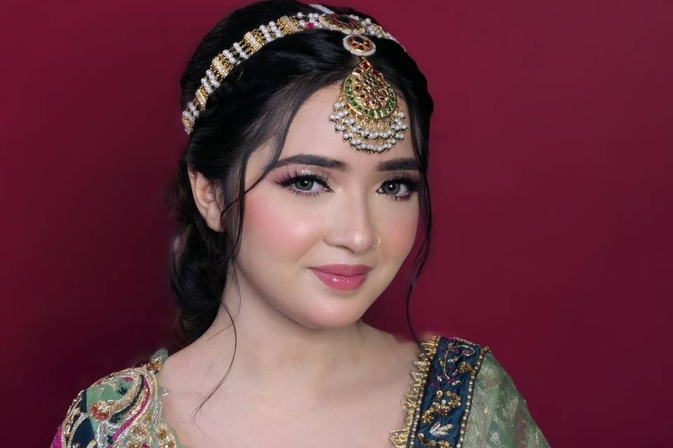 Party makeup
