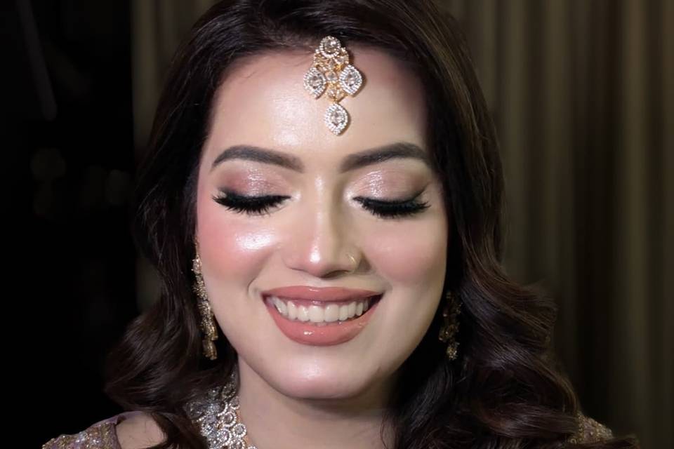Party makeup