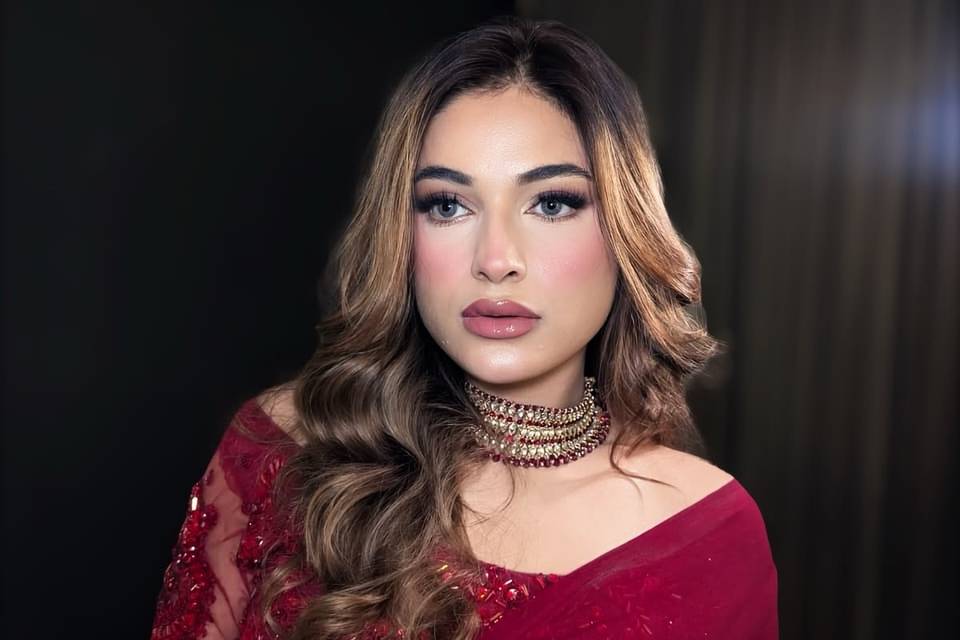 Party makeup
