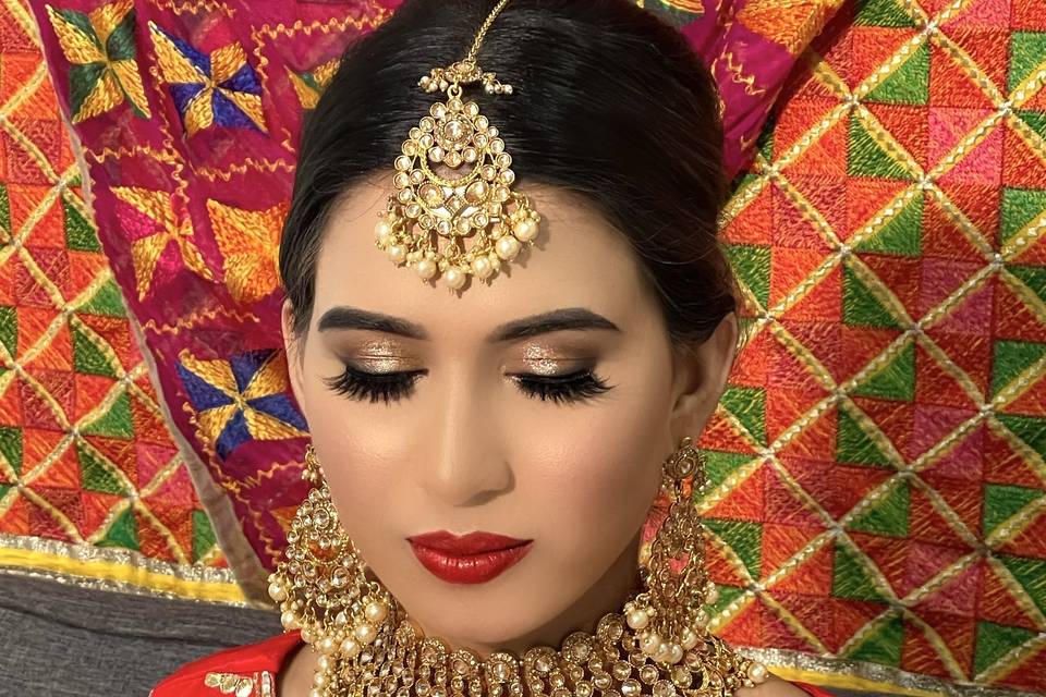 Makeup By Sukhmani Sidhu