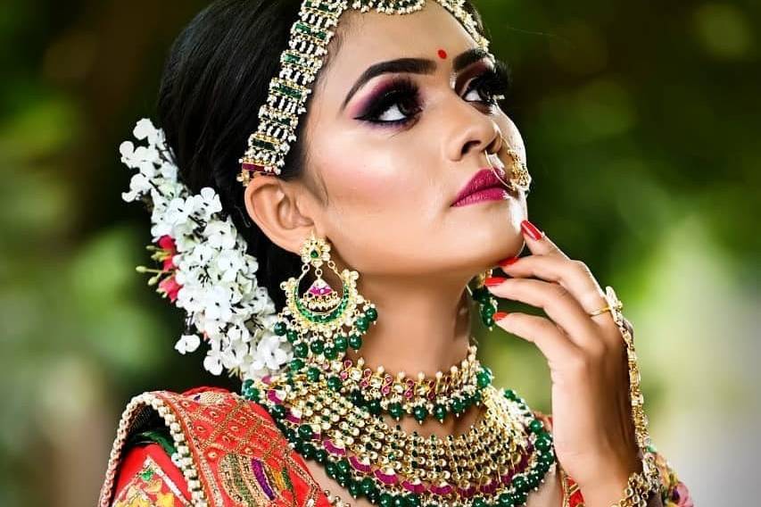 Charming Beauty Care - Makeup Salon - Anand city 