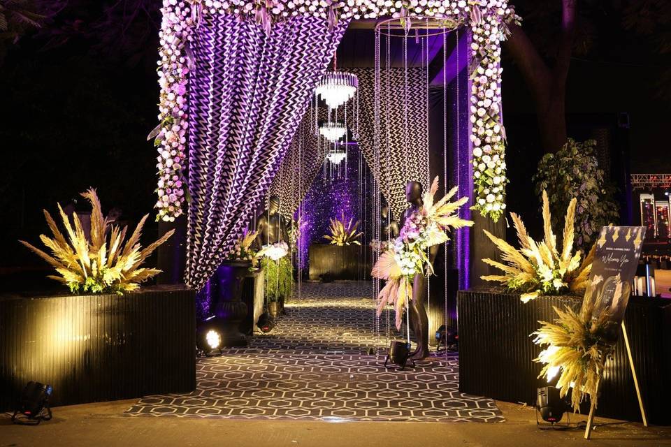 Entrance decor