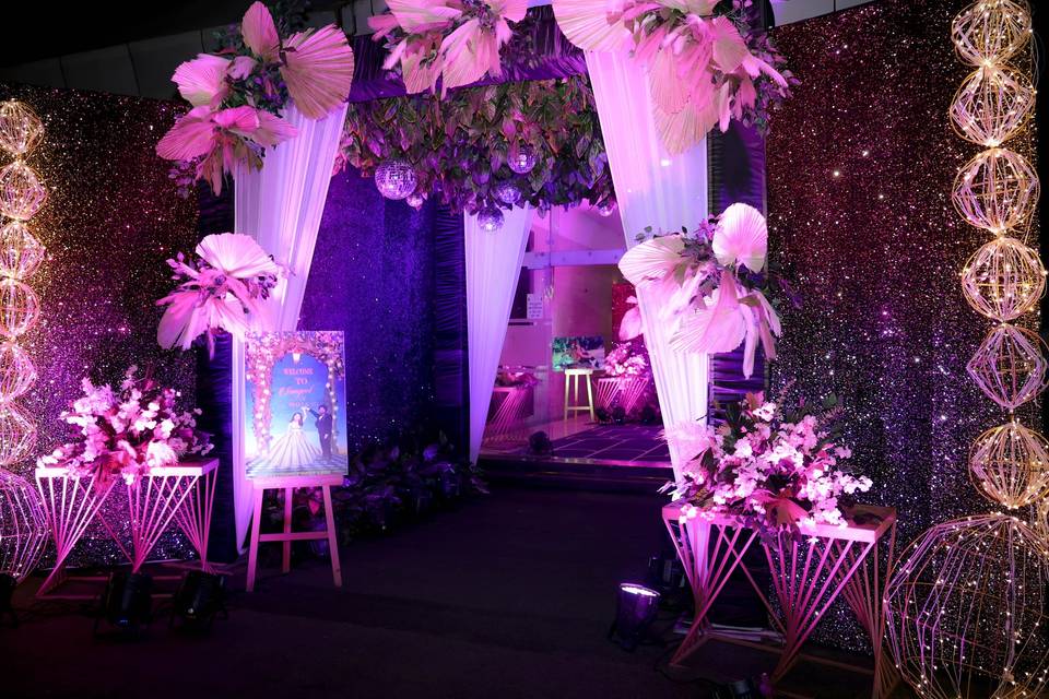 Entrance decor