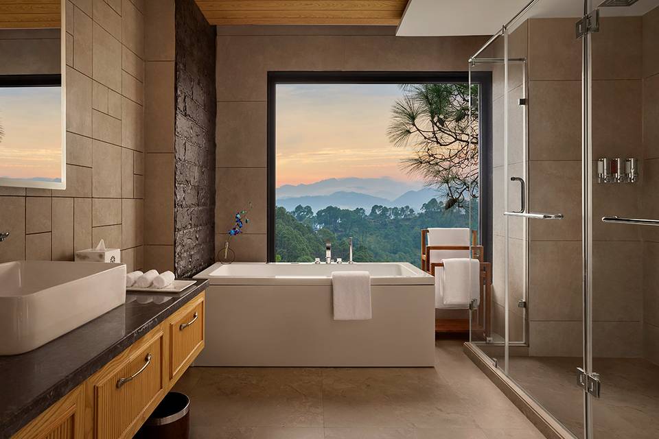 premium-bathroom