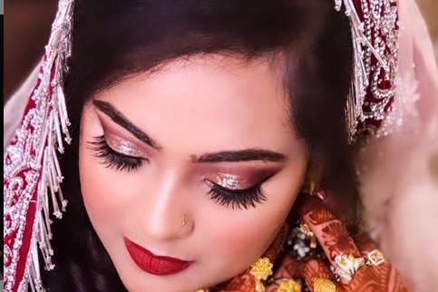 Afnan Shaikh Makeup Artist