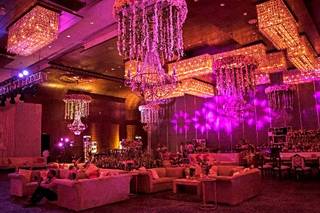 Ferns N Petals - Florist & Gift Shop, Mahanagar