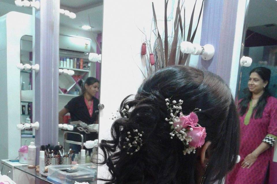 Saarthi Hair & Beauty Care