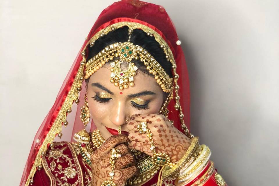 Bridal makeup