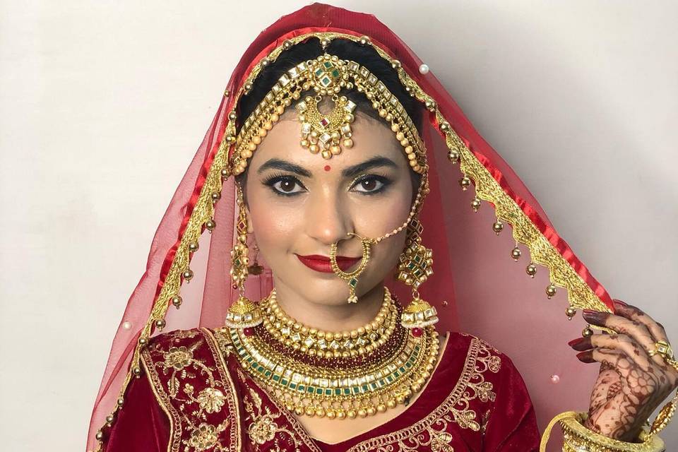 Bridal makeup