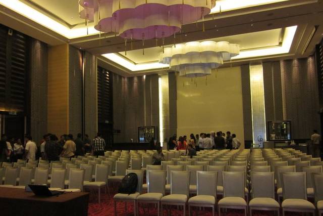 Elegant seating arrangements