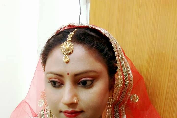 Bridal makeup