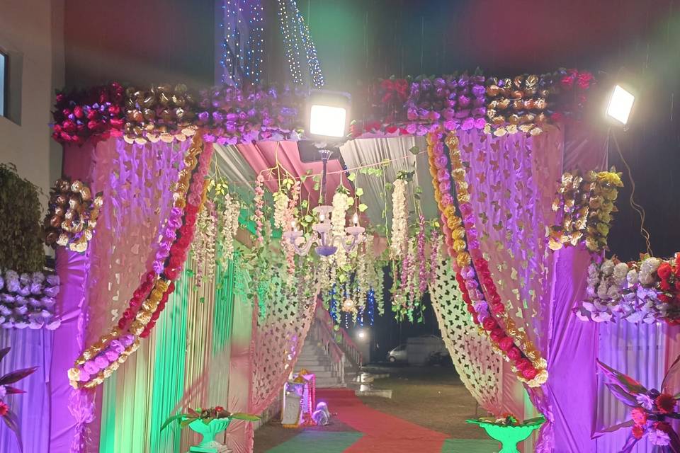 Entrance decor