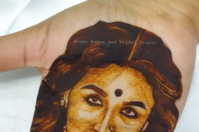 Avsar Henna, Vadodara