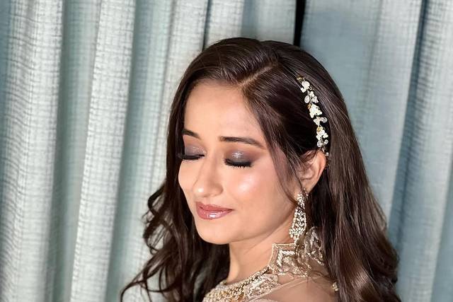 Party makeup
