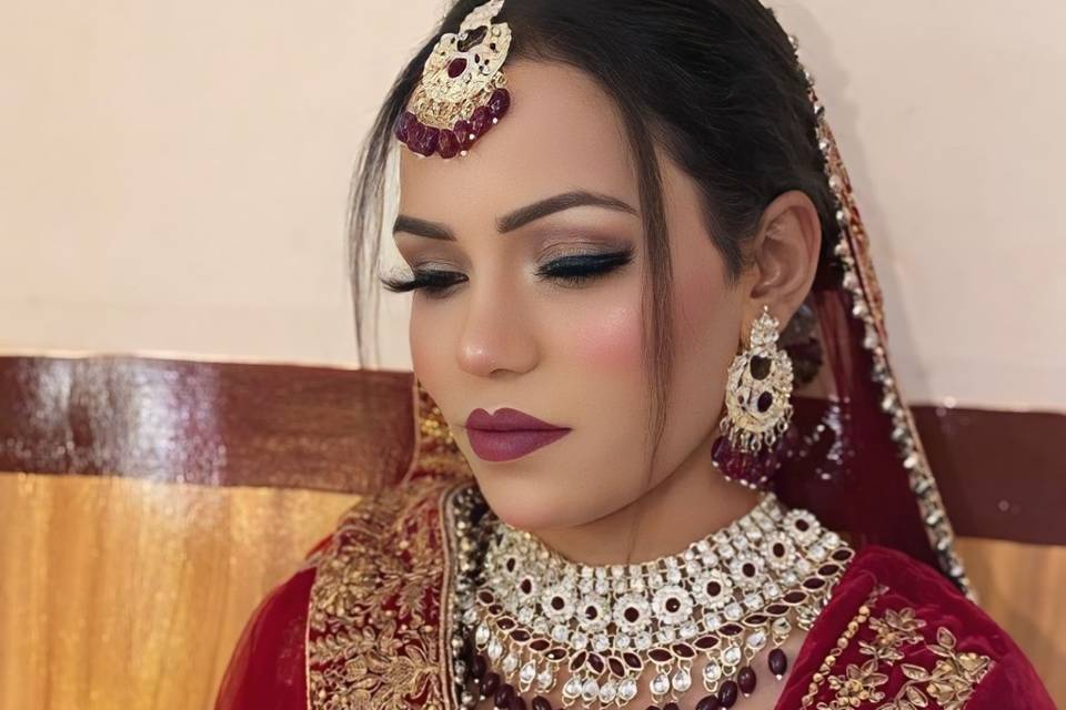 Bridal makeup