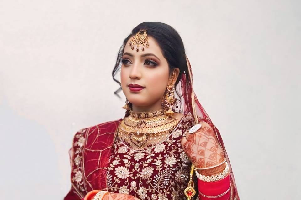 Bridal makeup