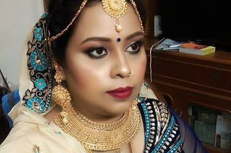 Bridal makeup