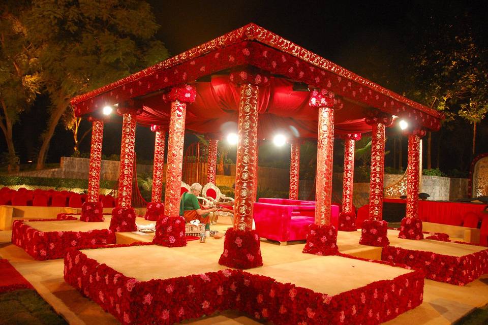 Coustamised mandap