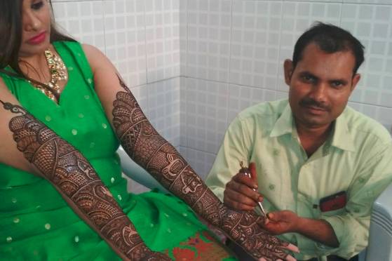 Shubham Mehandi Wala