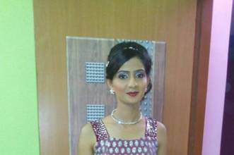 Hair Stylist And Make Up Artist, Vasai