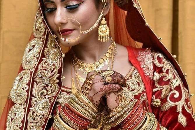 Bridal makeup