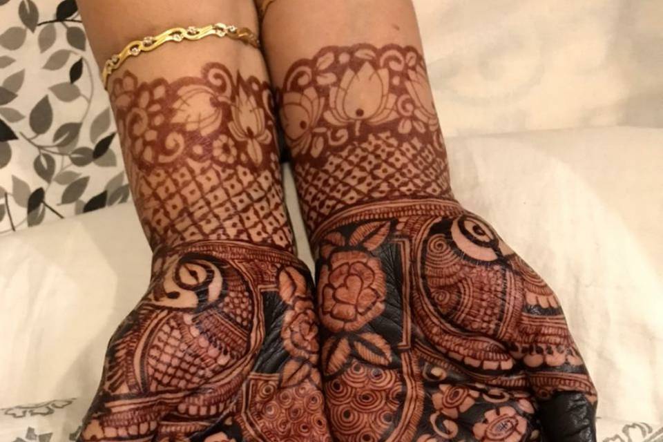 Heena stain dark