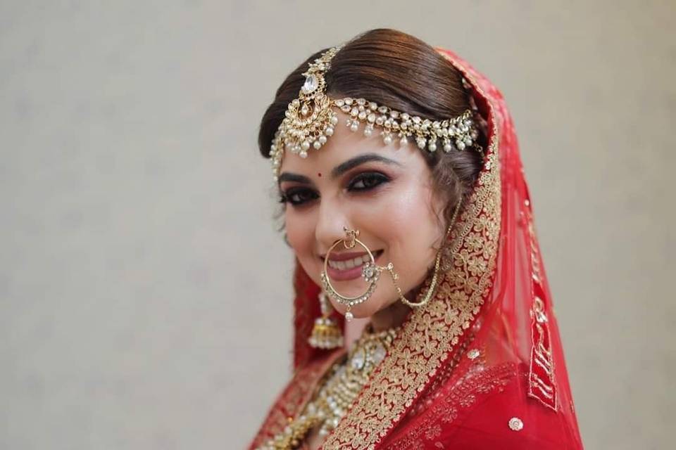 Bridal makeup