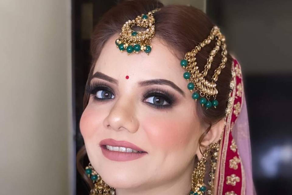 Bridal makeup