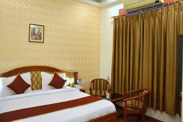 Hotel Sunrise Inn, Lucknow