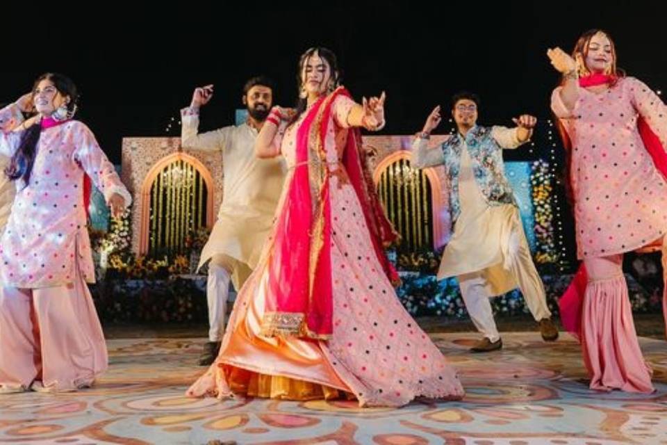 Brother & sisters performance