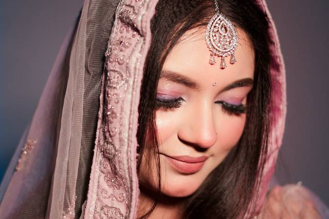 Party makeup