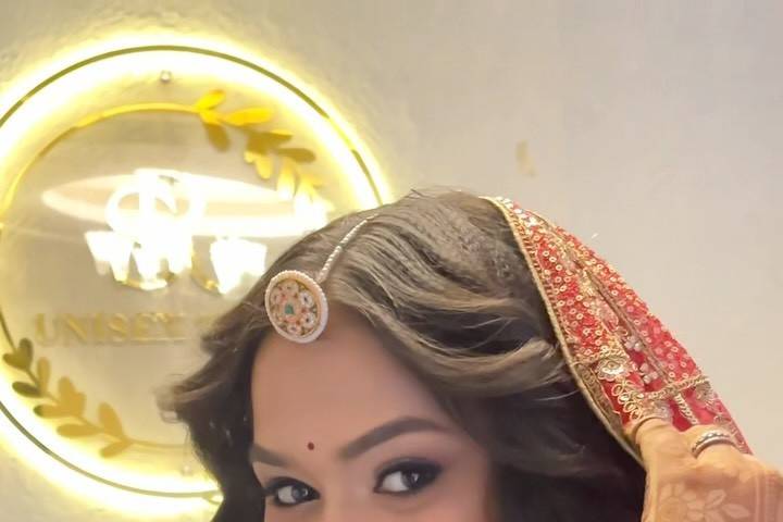 Bridal makeup