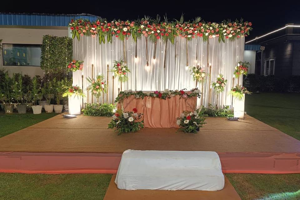 Stage decor
