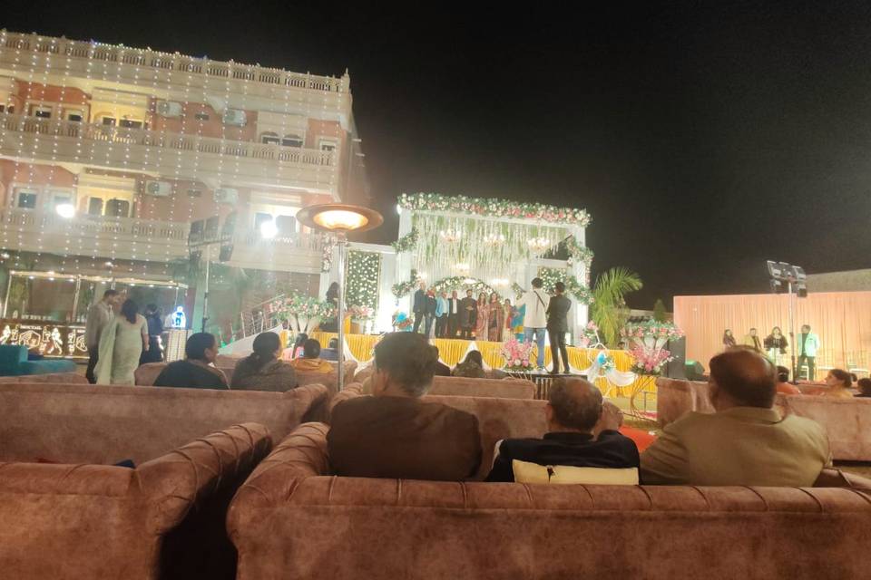 Wedding Lawn