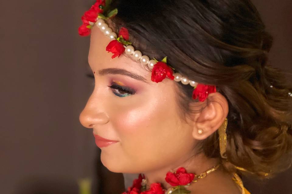 Haldi makeup