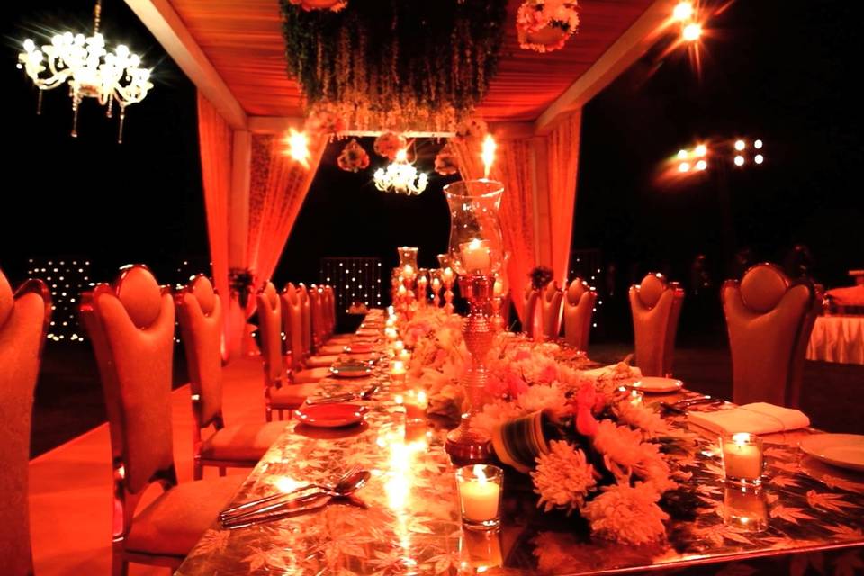 Table Decor with props