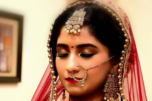 Bridal makeup
